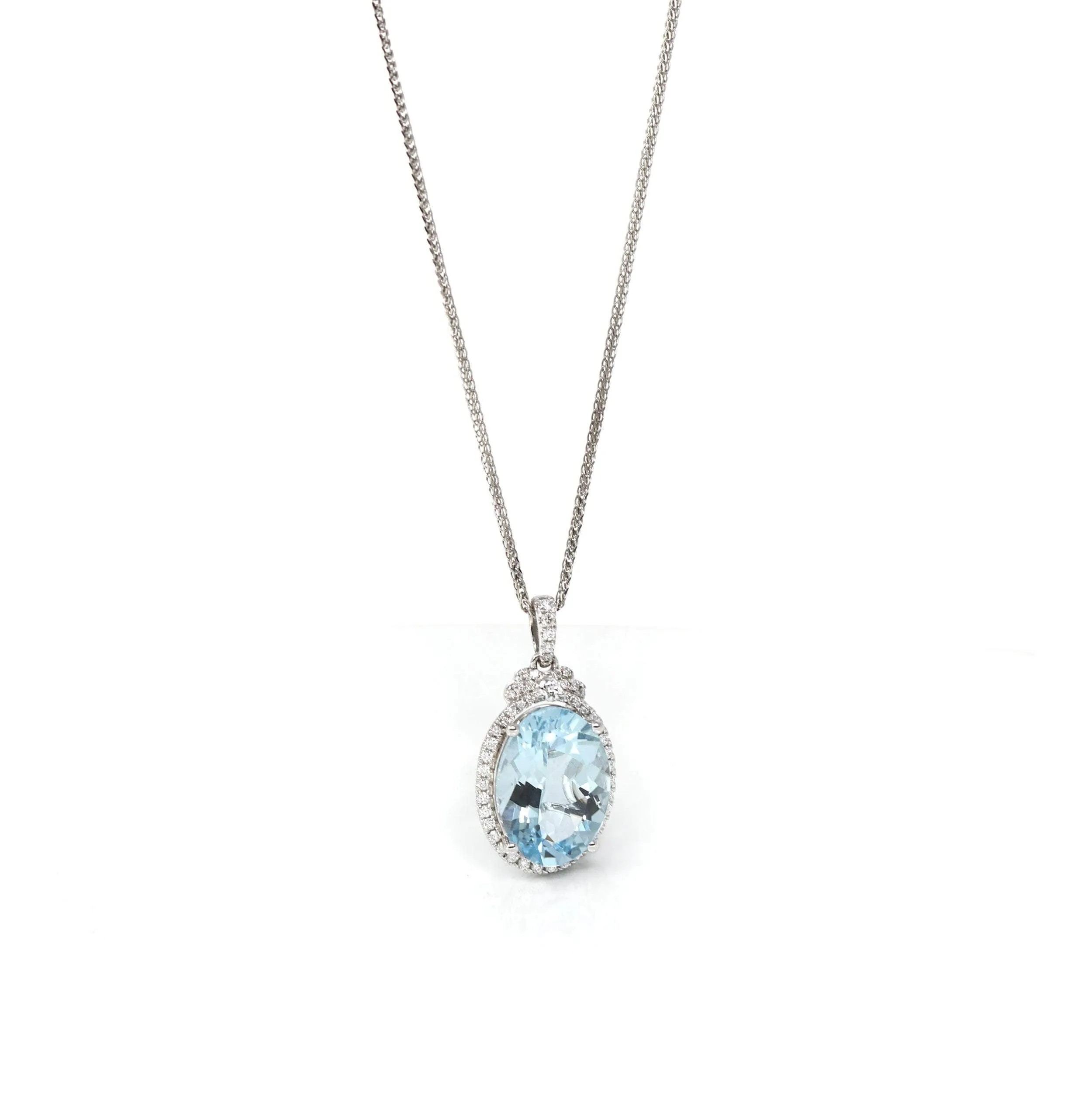 14k White Gold Natural Oval Aquamarine Necklace With Diamond
