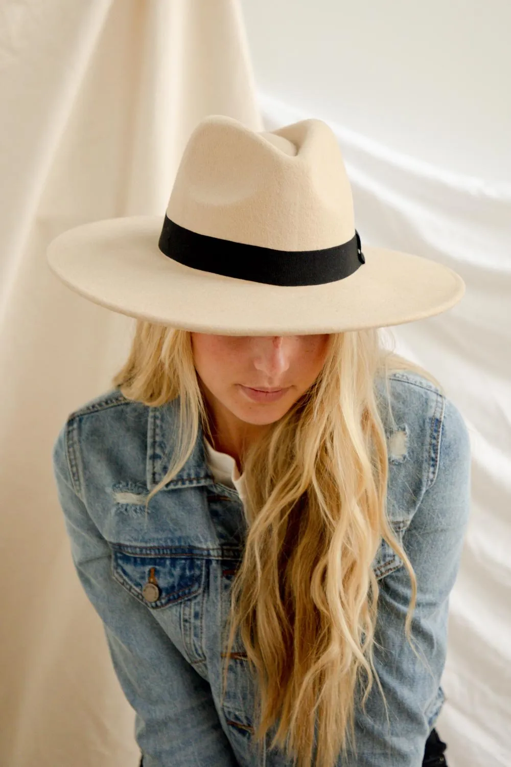 Ada Panama Hat in Beige