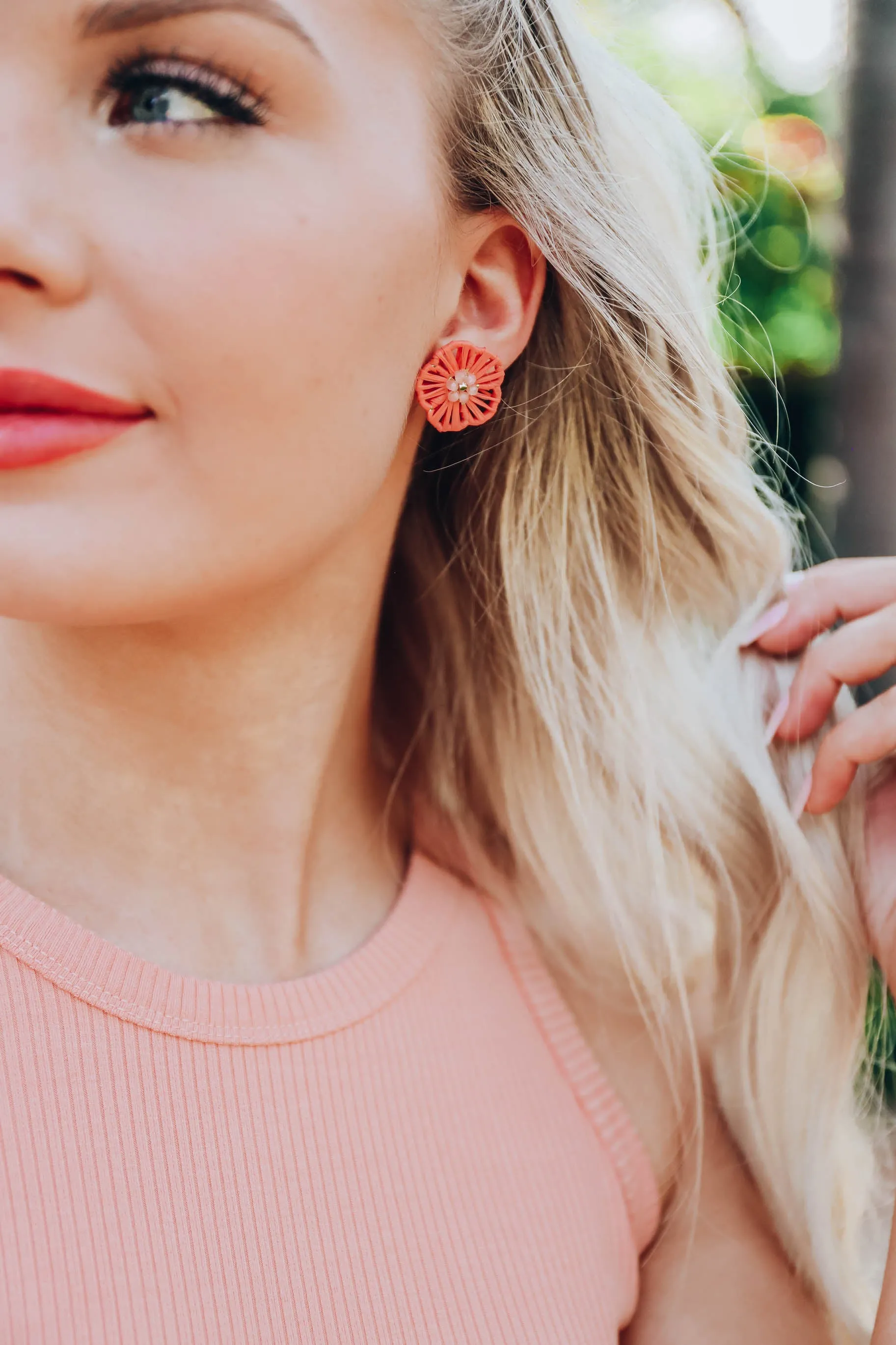 Aleidra Earrings - Coral