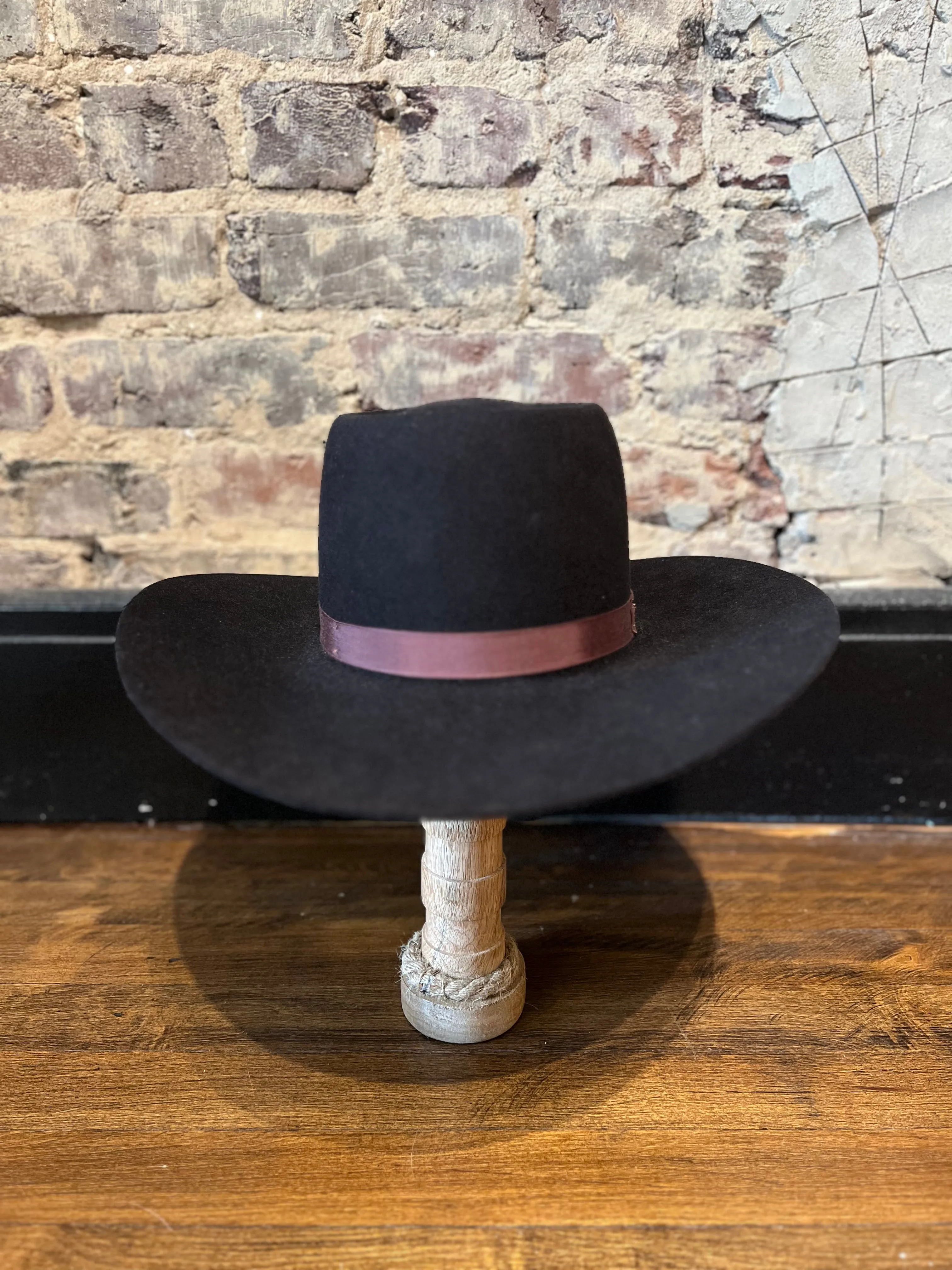 American Hat Co 7X Black Cherry Telescope Crown
