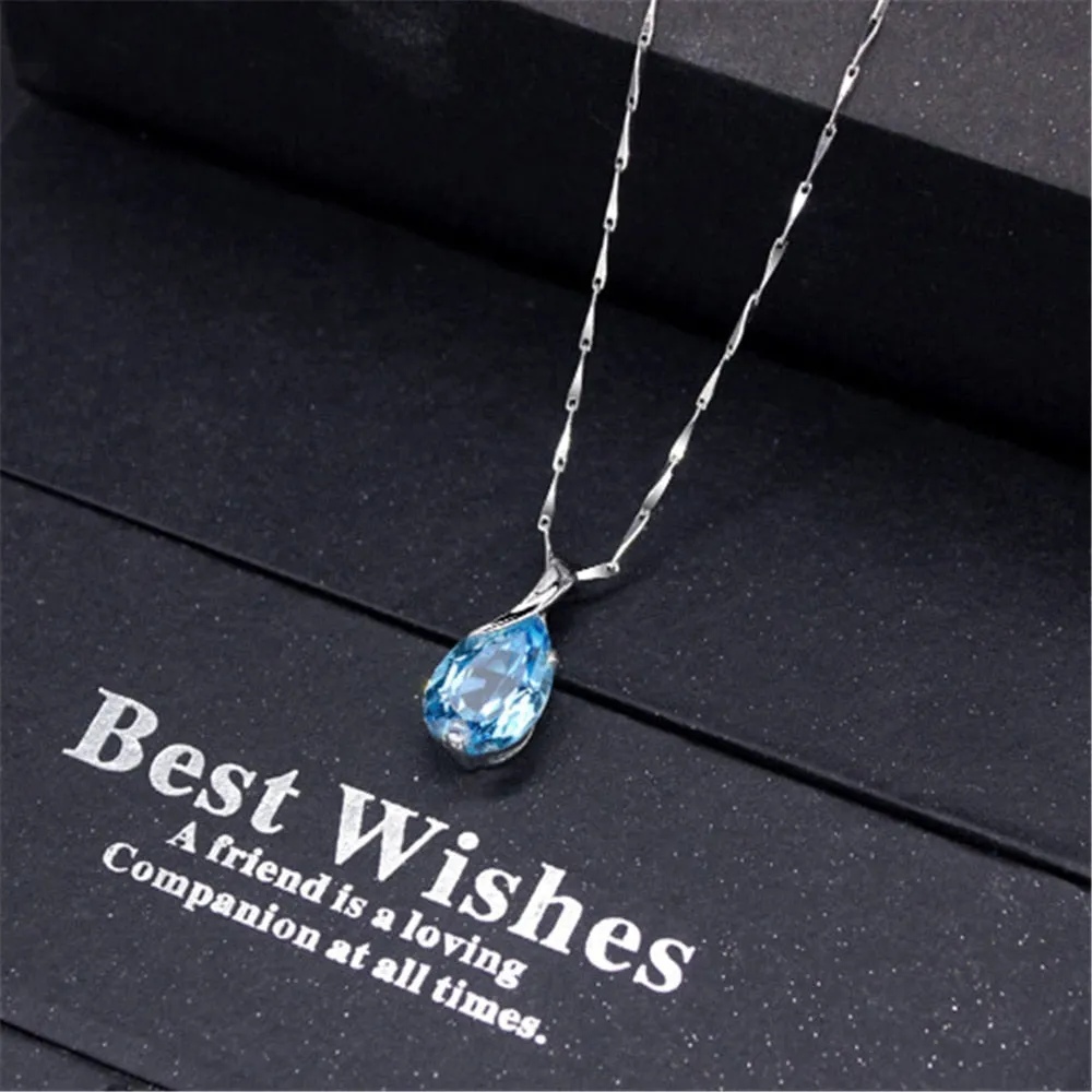 Aquamarine gemstones diamond pendant necklaces