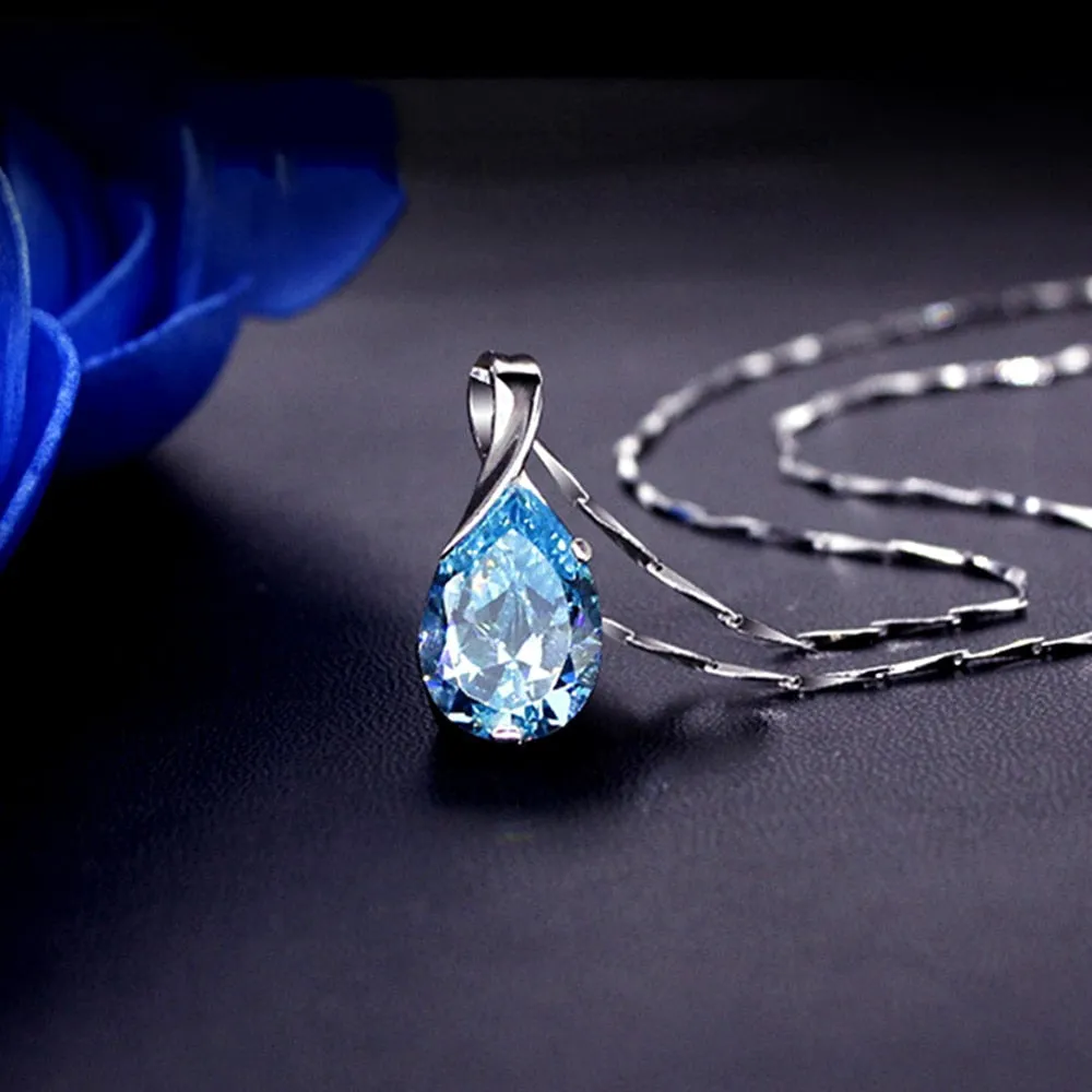 Aquamarine gemstones diamond pendant necklaces
