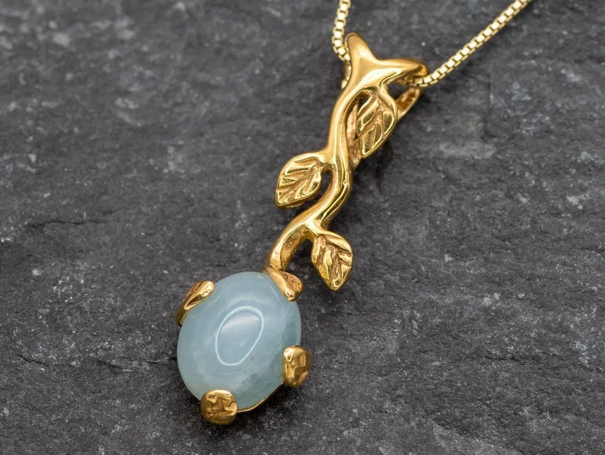 Aquamarine Leaf Pendant - Natural Aquamarine Necklace, Gold Aquamarine Pendant