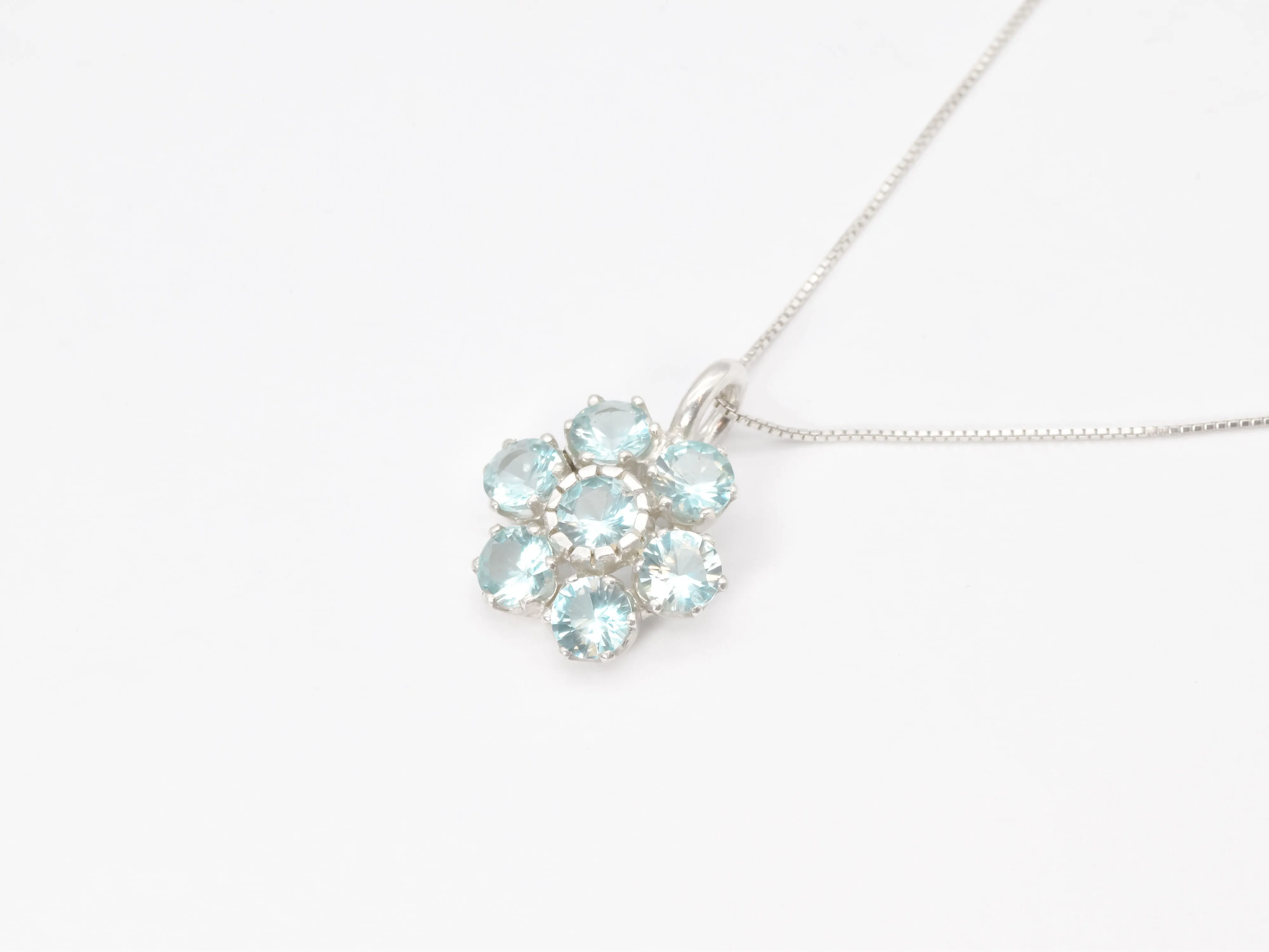 Aquamarine Necklace - Blue Flower Necklace - Large Aquamarine Necklace