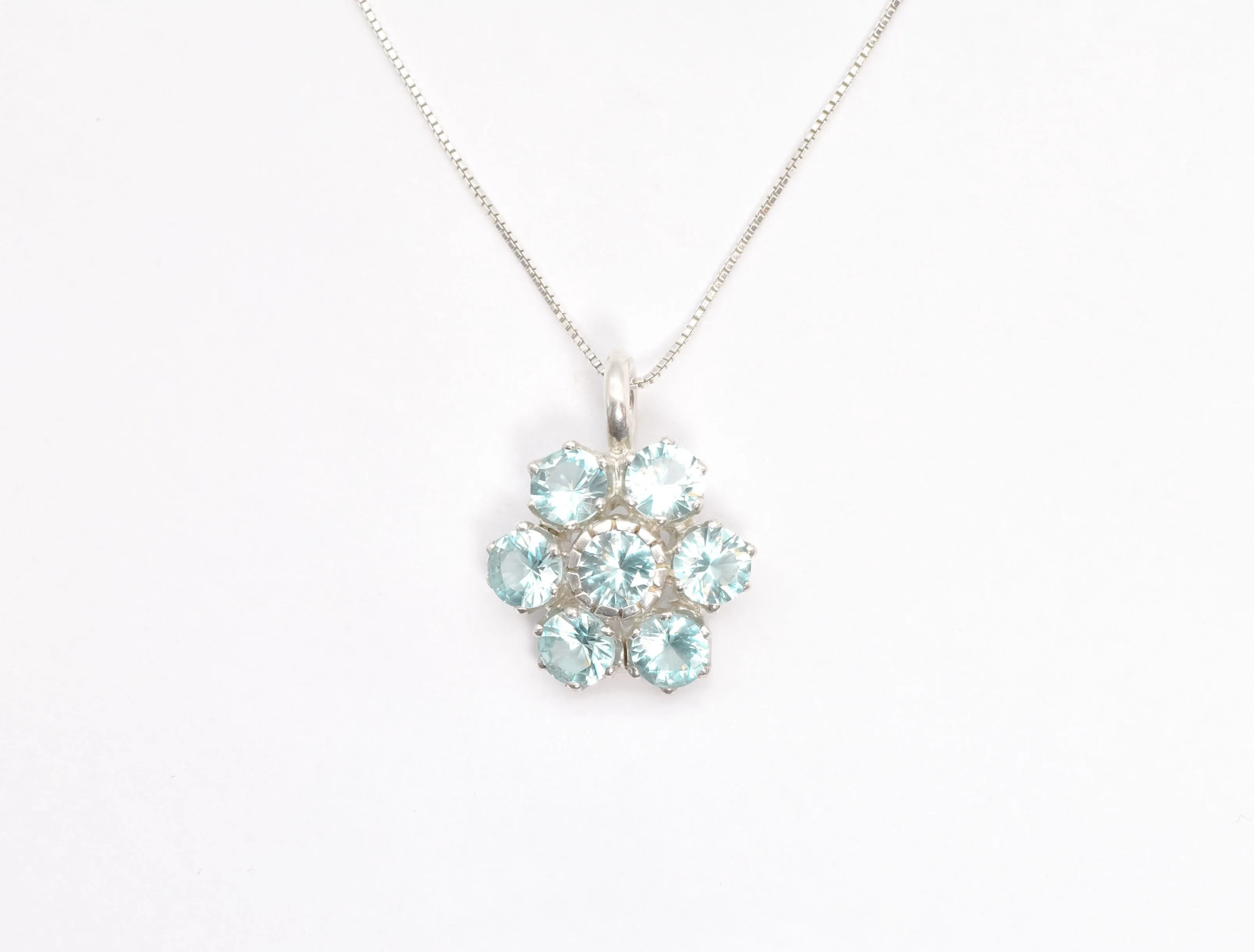 Aquamarine Necklace - Blue Flower Necklace - Large Aquamarine Necklace