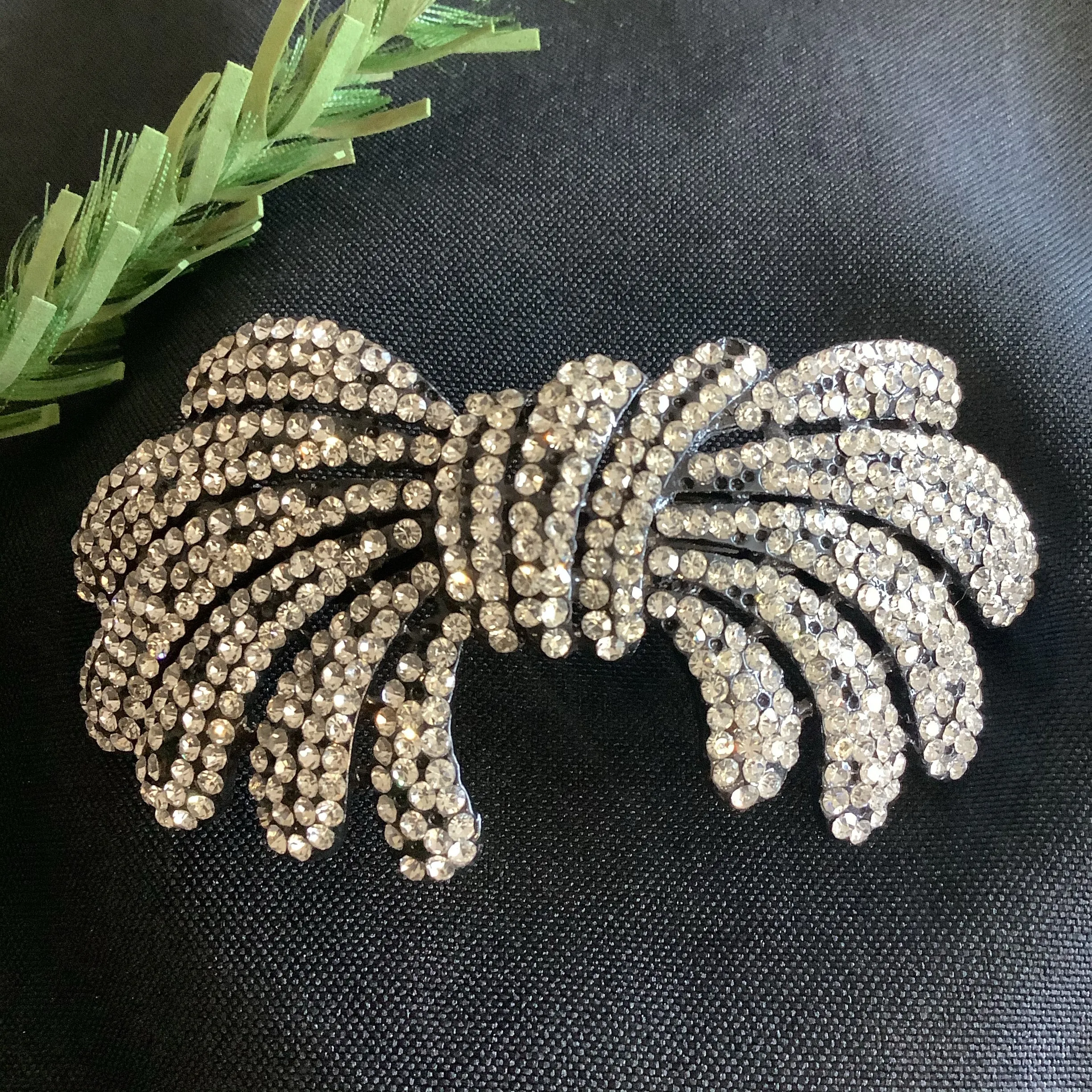 Bow Shaped Crystal Hair Barrette Clip