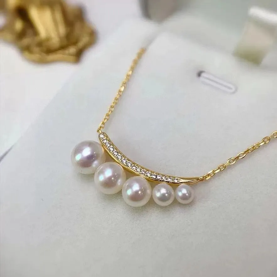 Crescent Moon Pearl Gradient Necklace