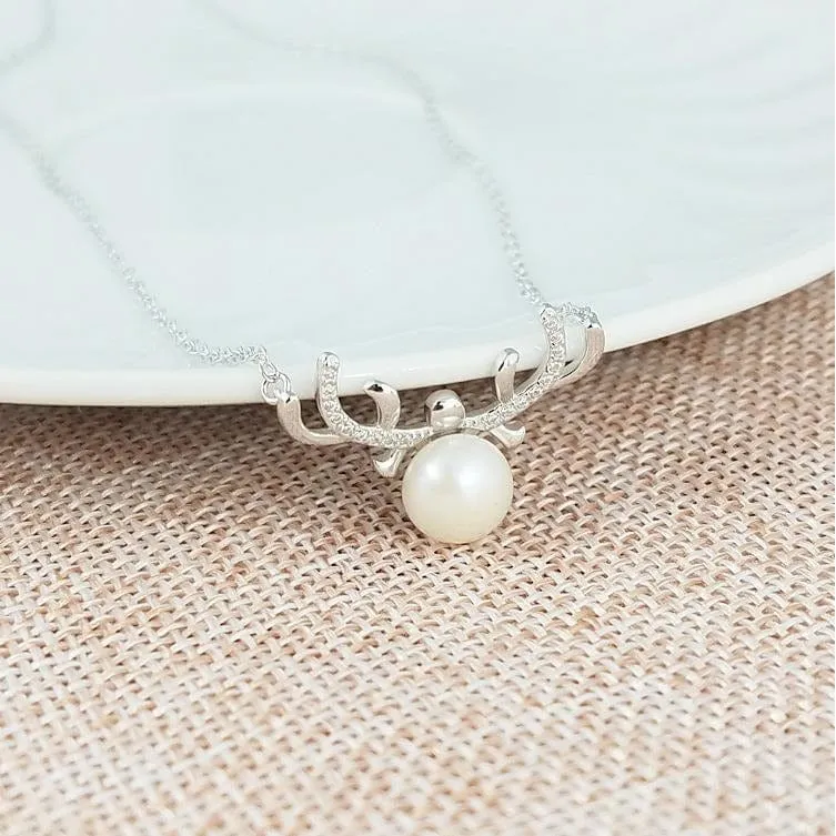 Deer Pearl Necklace and Earrings in 925 Sterling Silver