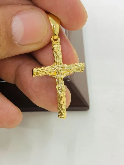 Dije de Cruz en Oro Laminado para Hombre 36x23mm/Rustic Cross Pendant for Mens in Gold F/Everyday Pendant/Man Cross Jewelry/Crucifix Pendant