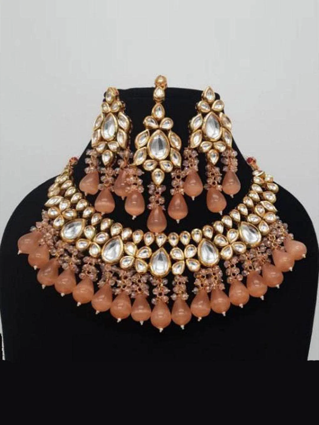 Drop Kundan Coral Necklace Earring And Teeka Set