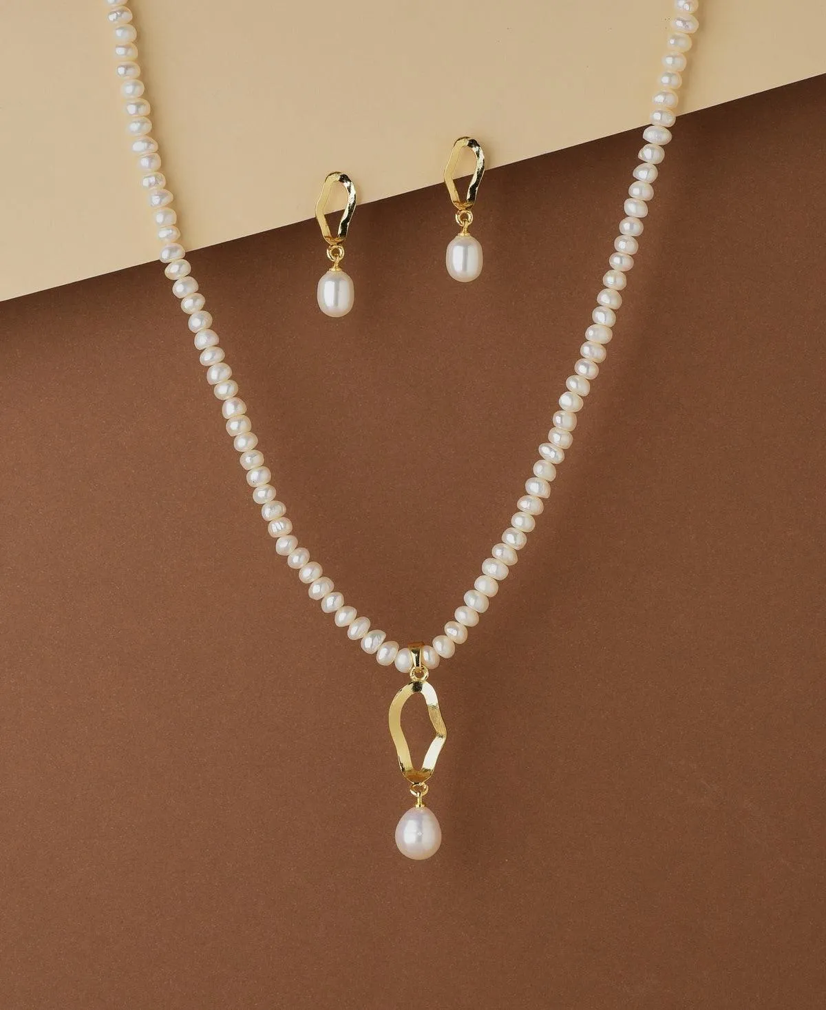 Elegant Real Pearl Necklace Set