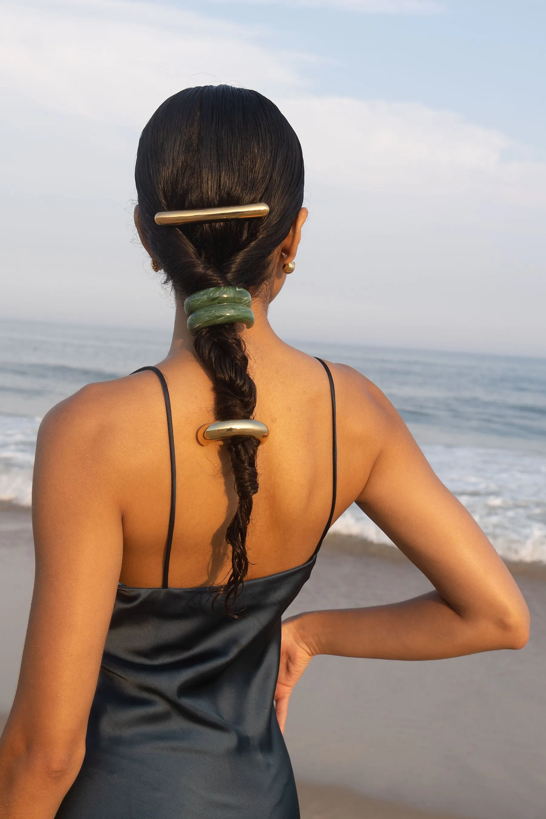 Elongated Bar Barrette
