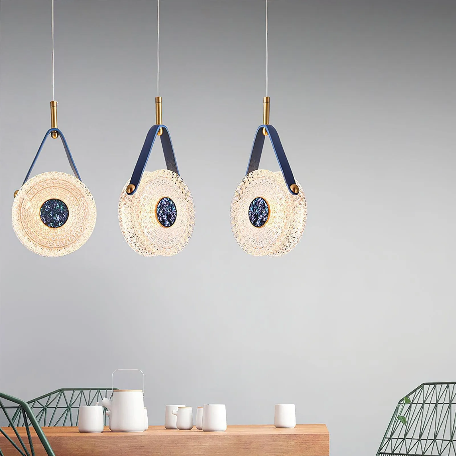 Gong pendant lamp