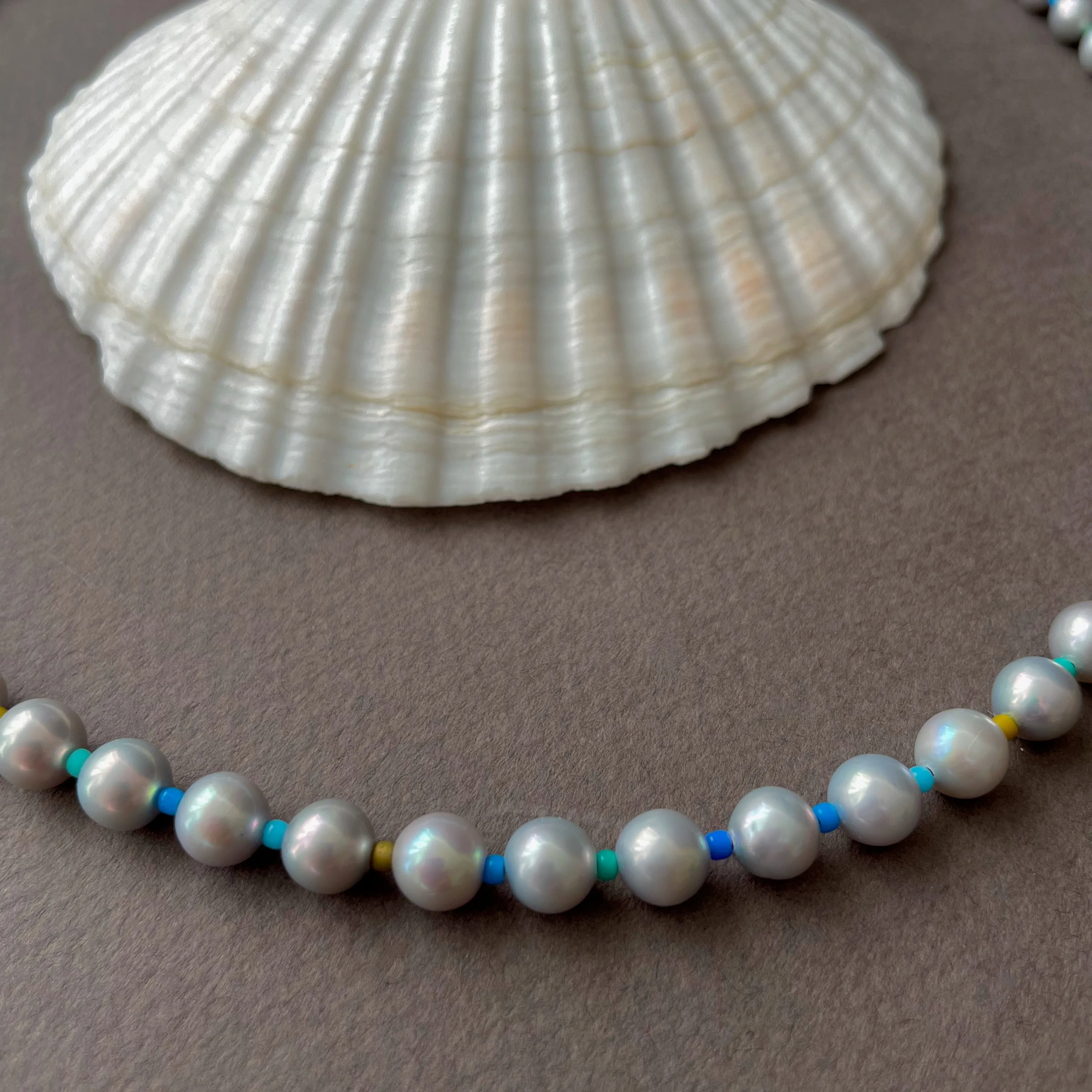 happy dance silver pearl necklace
