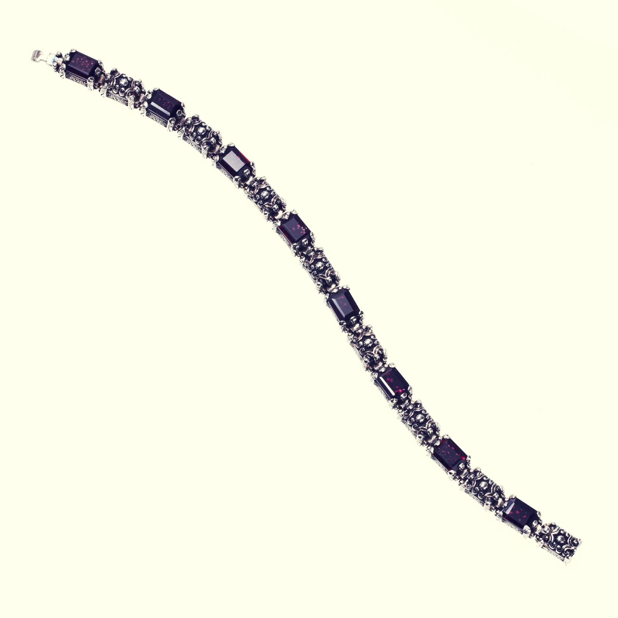 Islamic Bracelet : L (Garnet / 18.5cm)