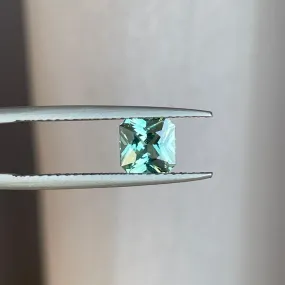 Natural Green Sapphire 1.16 crt Radiant Cut Corundum Wholesale Gem, Flawless faceted Loose Unmounted Gemstone, Vibrant Lustre and clarity