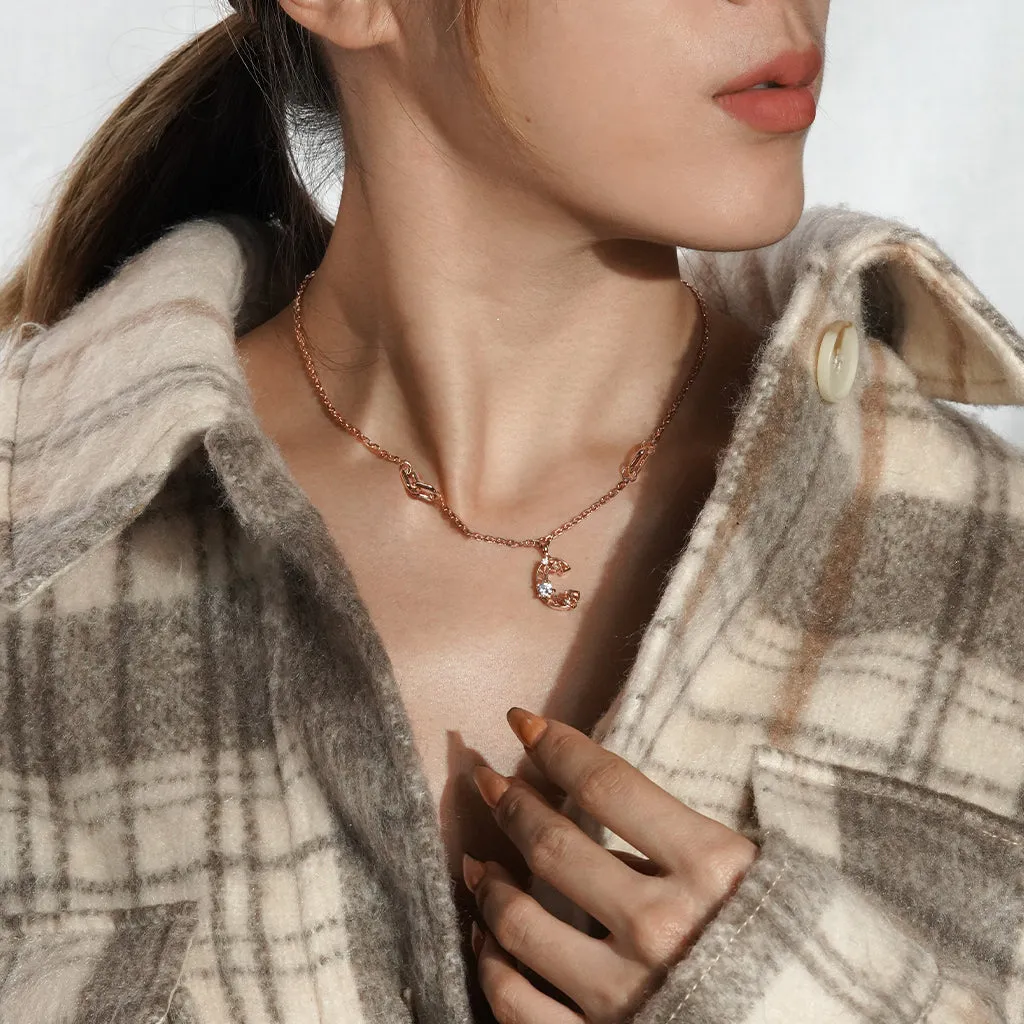 New Alphabet C Necklace [Champagne/White gems]
