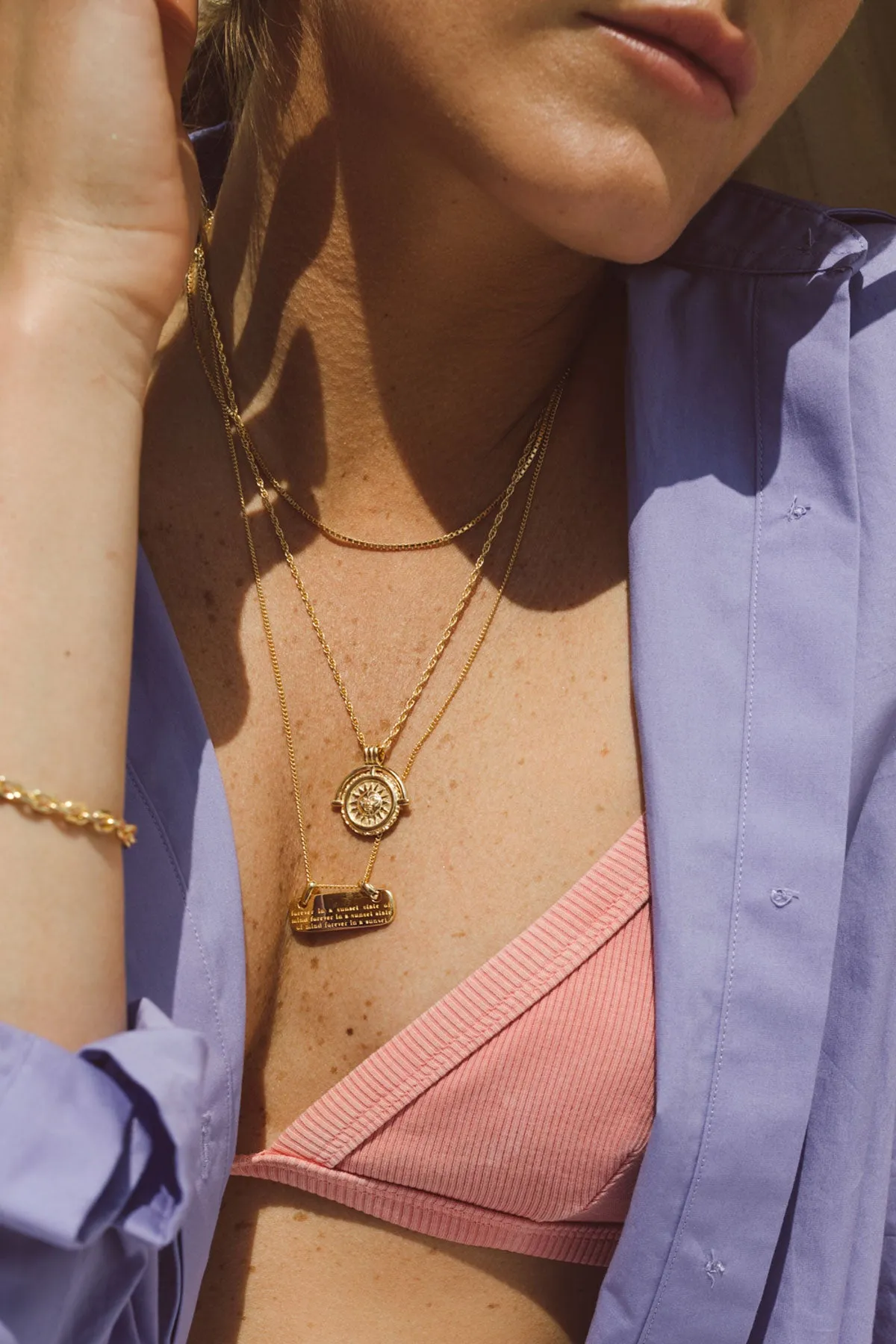 Nightfall necklace gold plated