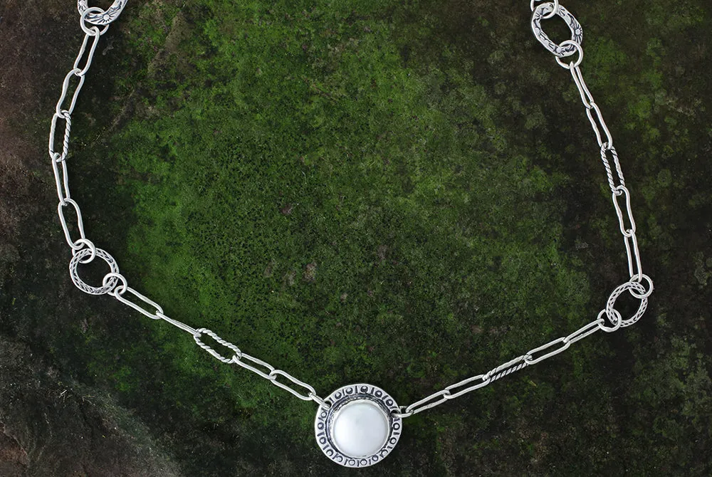 Pearl Necklace with Back Piece