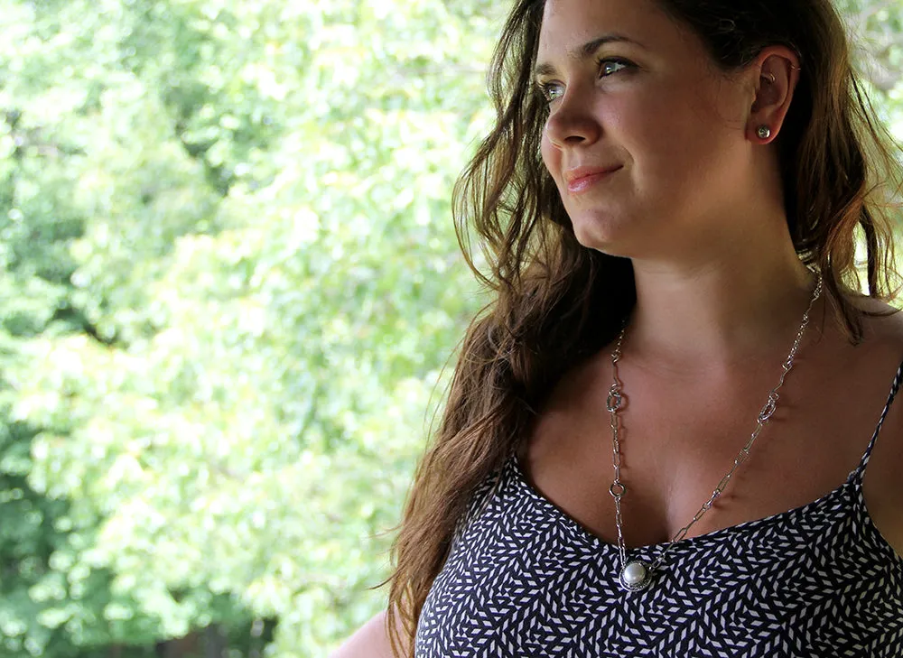 Pearl Necklace with Back Piece
