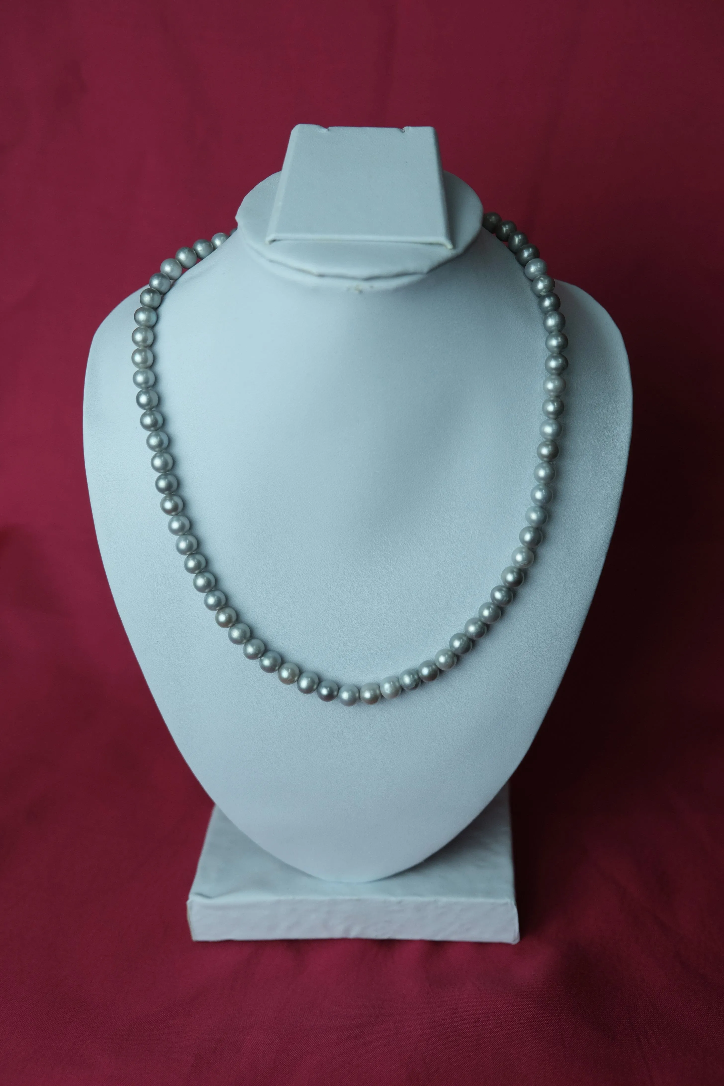 Round Shape Single Line Small Size Fresh Water Cultured Pearl Steel Grey Necklace.