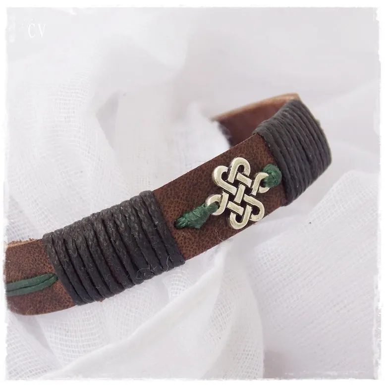Shrivatsa Knot Bracelet