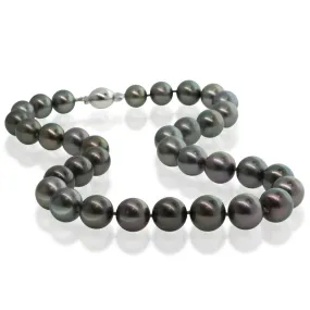 Tahitian Black Pearl Necklace With 9ct White Gold Clasp