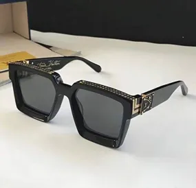 Trendy Black Plastic  Square Sunglass For Men And Women