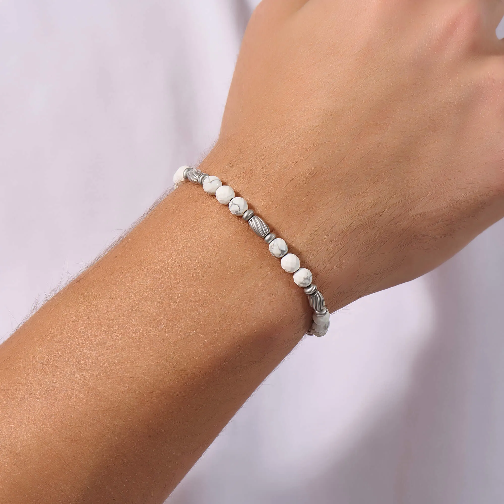 Twist Faceted Beaded Bracelet in Silver