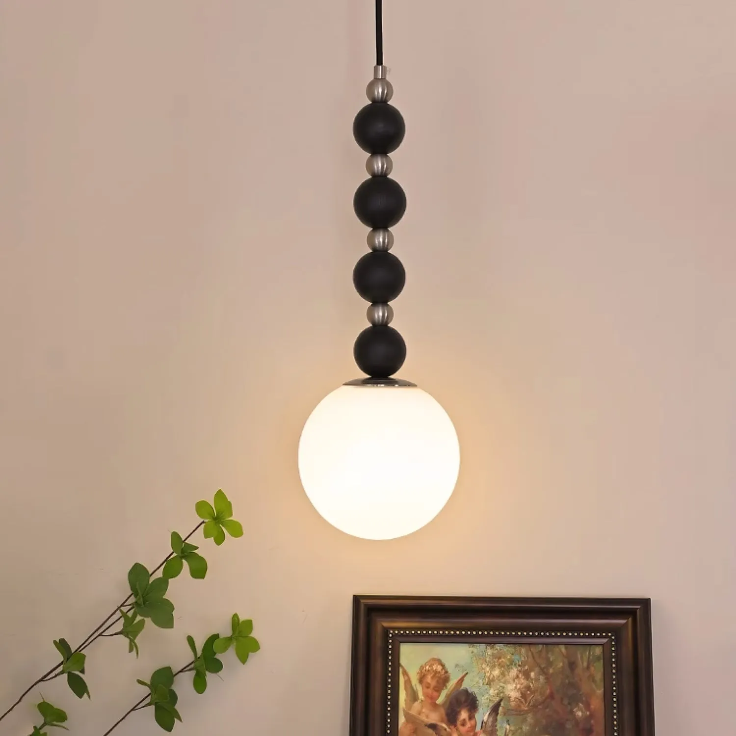 Vertical Walnut Balls Pendant Lamp